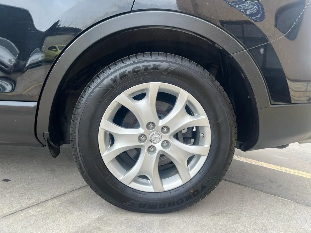 Used 2011 MAZDA CX-9 Touring w/ Moonroof & Bose Audio Pkg FWD image 35