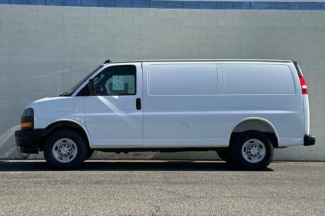 New 2026 Chevrolet Express 2500 w/ Driver Convenience Package RWD image 9