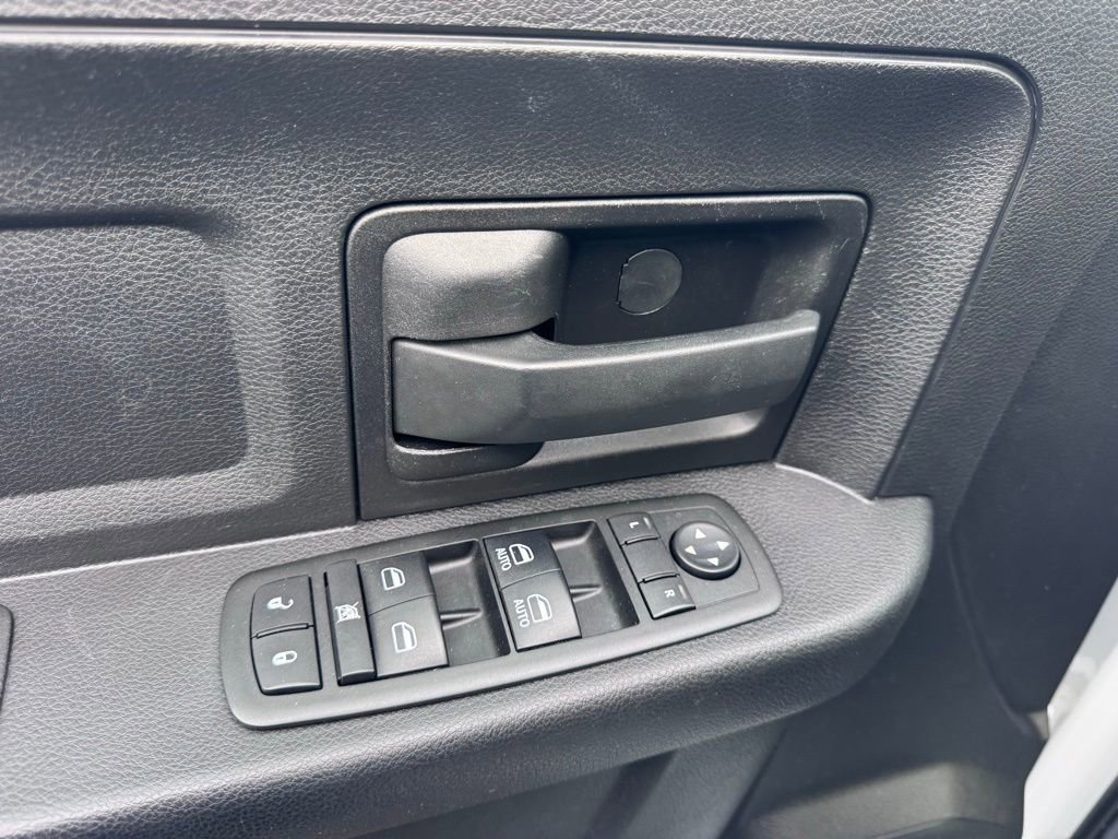 Used 2014 RAM 1500 Express AWD/4WD image 20