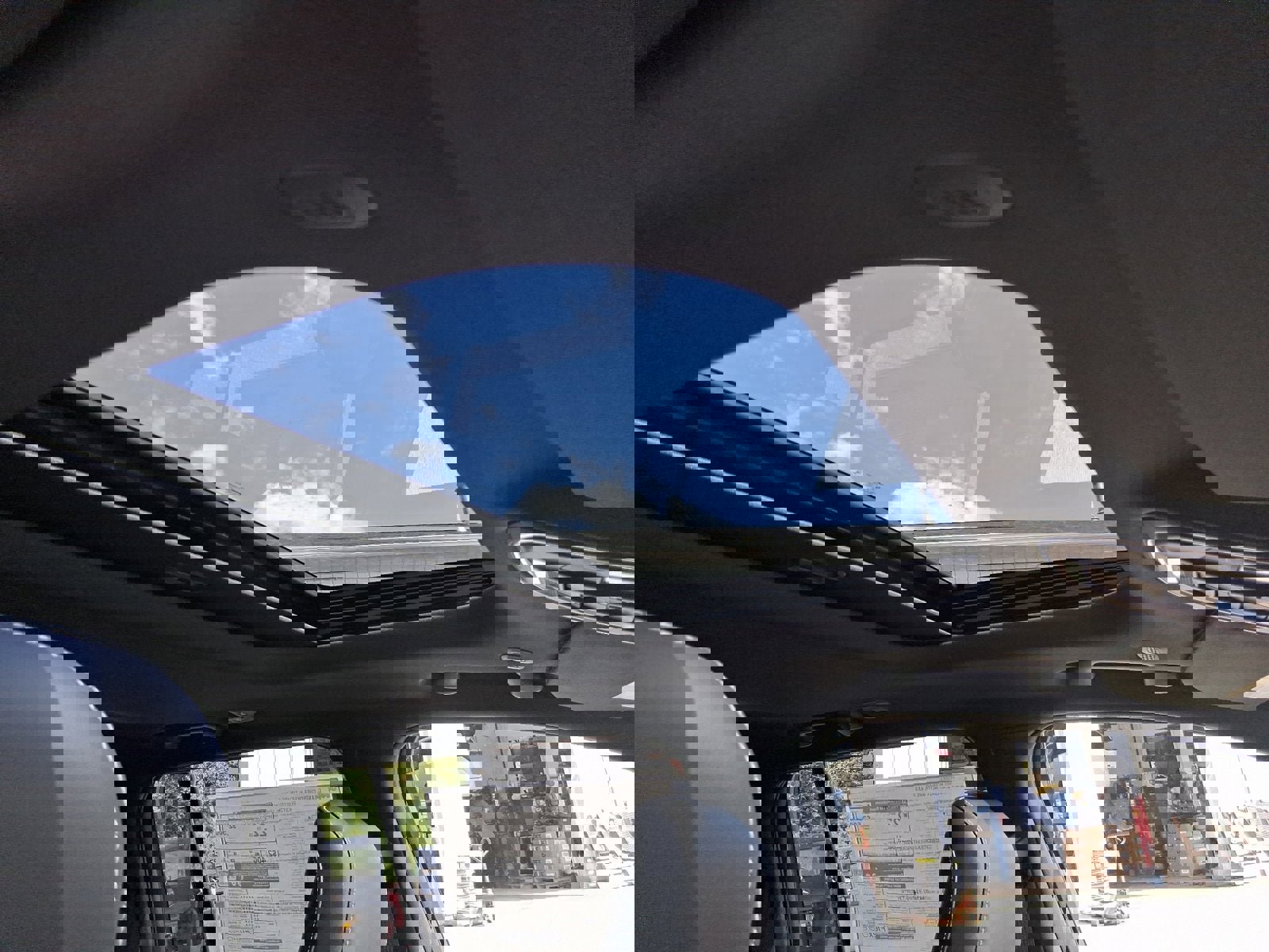 New 2025 Jeep Grand Cherokee Altitude image 17