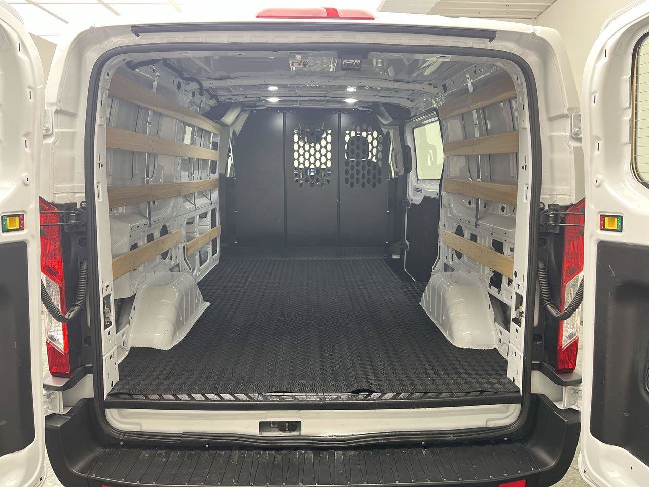 Certified 2025 Ford Transit 250 Low Roof w/ Exterior Upgrade Package RWD image 22