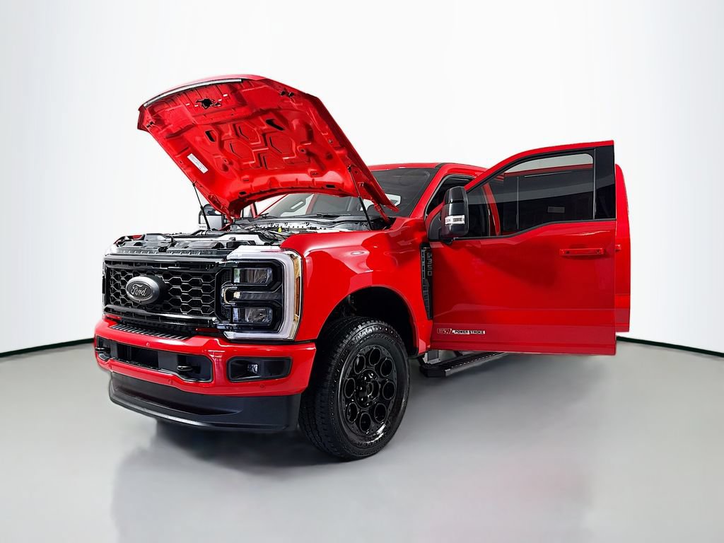 Used 2026 Ford F350 Lariat w/ Black Appearance Package AWD/4WD image 22
