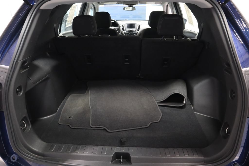 Used 2022 Chevrolet Equinox LS image 15