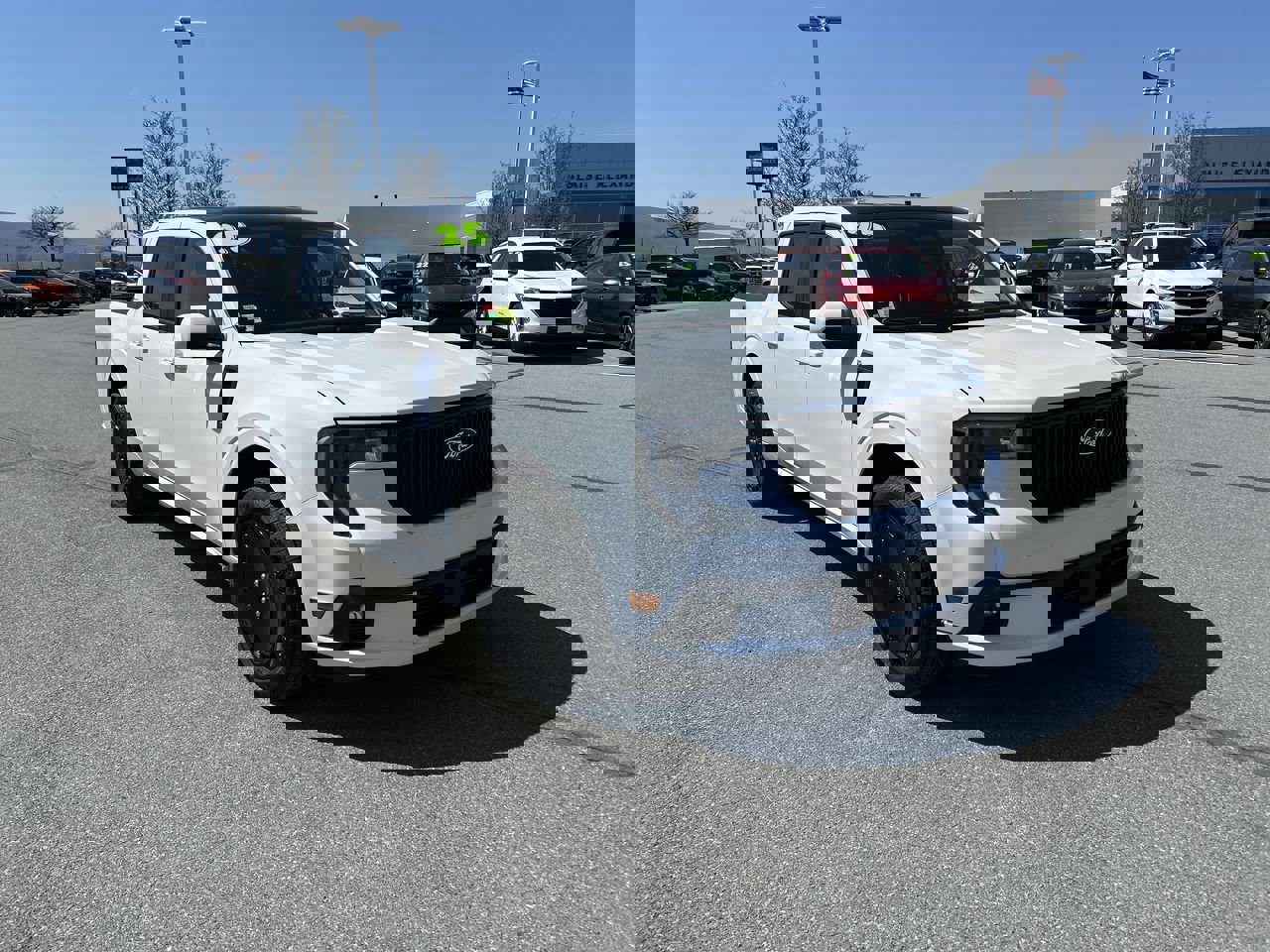 Used 2025 Ford Maverick Lobo image 1