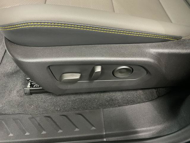 New 2026 Chevrolet Colorado ZR2 AWD/4WD image 14