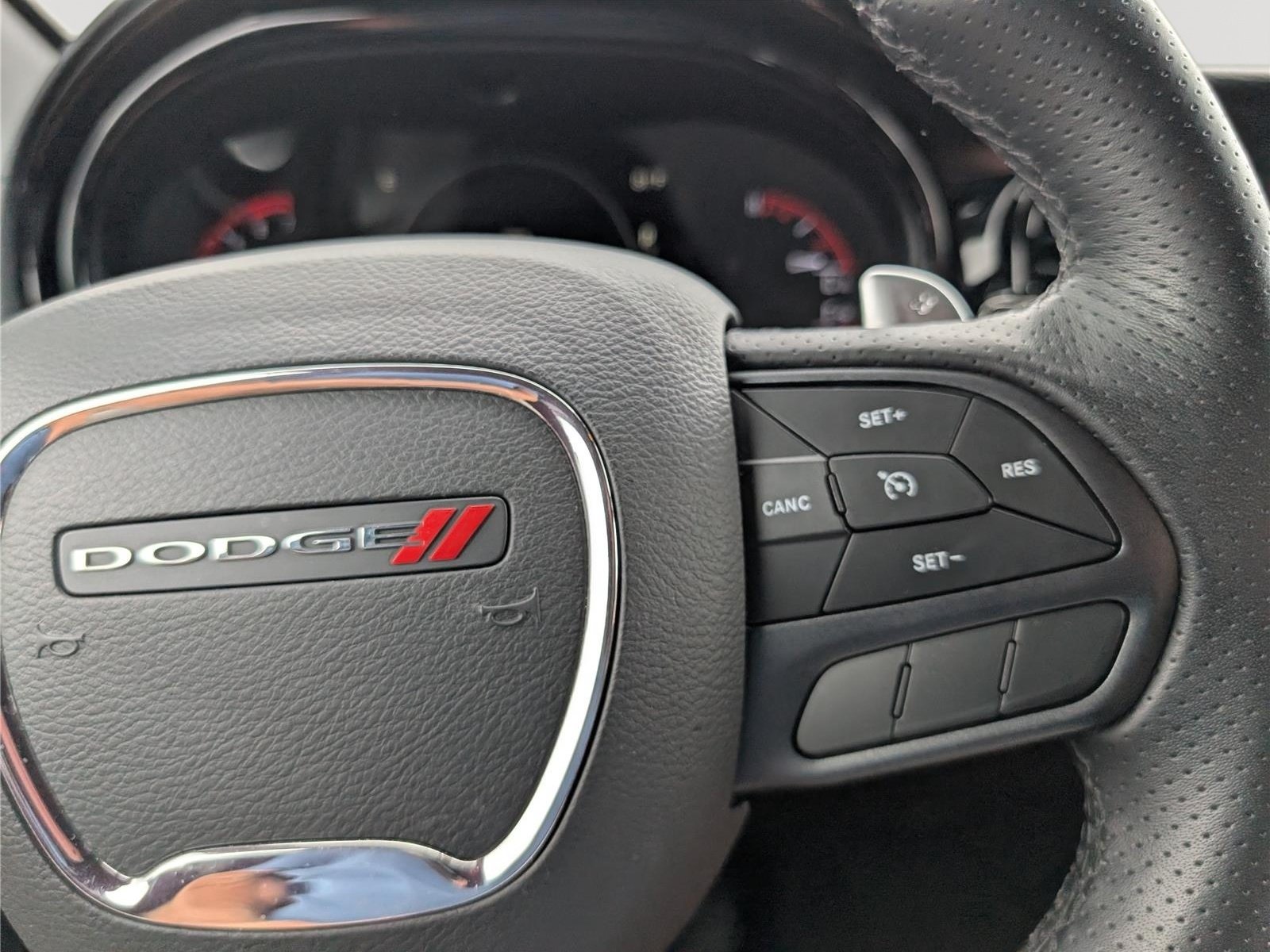 Used 2025 Dodge Durango R/T w/ Blacktop Package AWD/4WD image 26