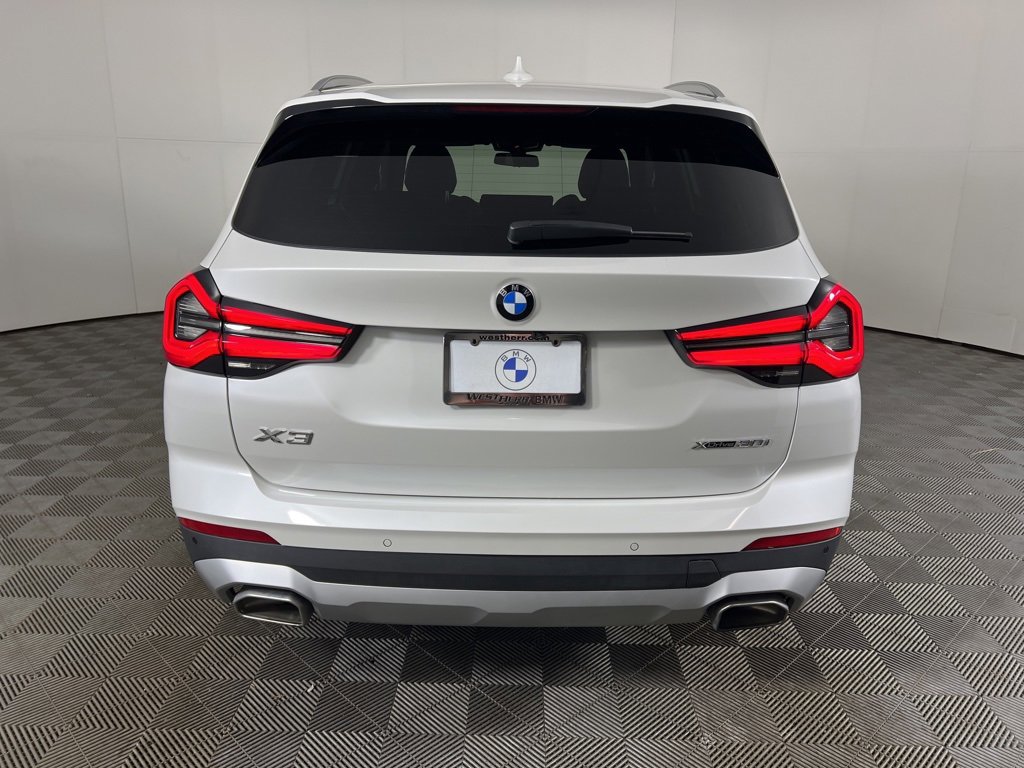 Certified 2023 BMW X3 xDrive30i w/ Premium Package image 8