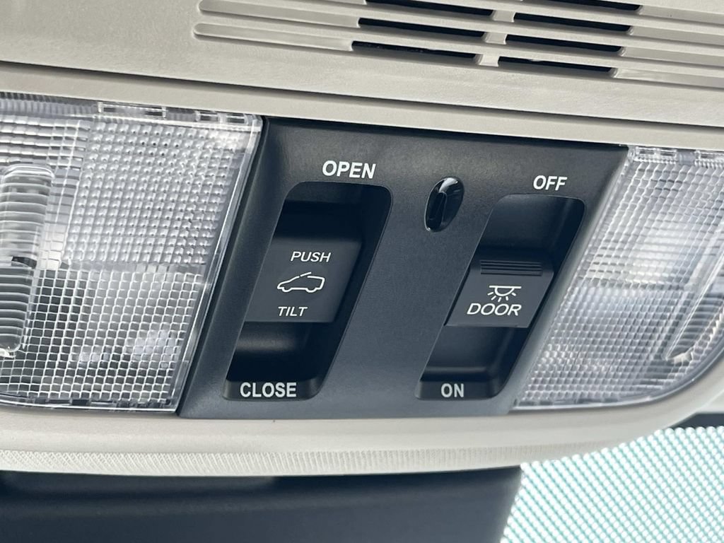 Used 2026 Honda Odyssey Touring image 43