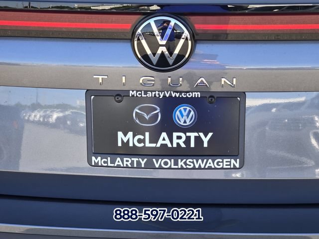New 2026 Volkswagen Tiguan SE FWD image 11