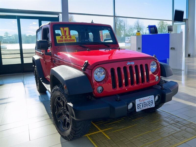 Used 2017 Jeep Wrangler Sport w/ Quick Order Package 24S AWD/4WD image 16