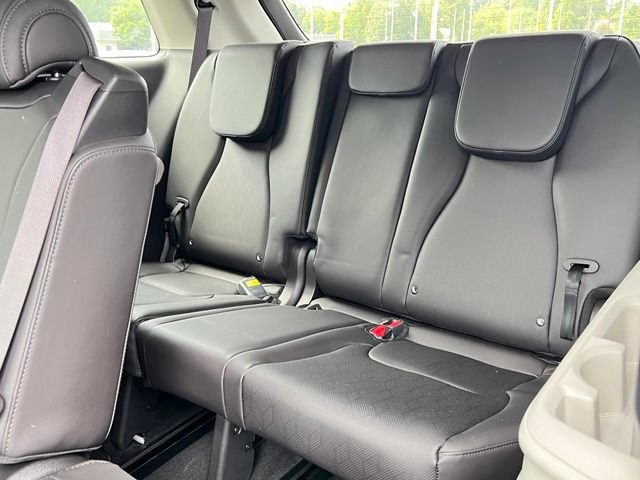 Certified 2024 Kia Carnival EX FWD image 10