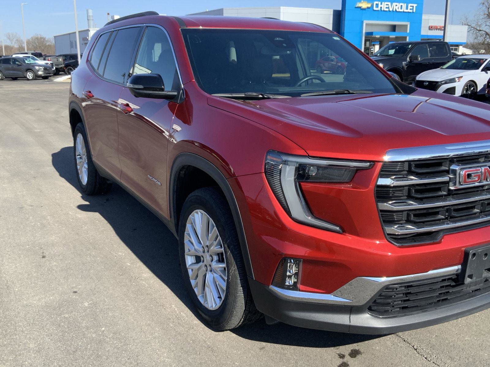 Used 2024 GMC Acadia Elevation image 16