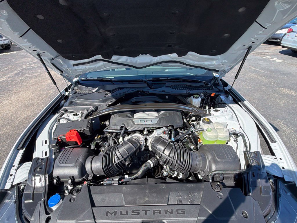 New 2026 Ford Mustang GT Premium w/ GT Performance Package RWD image 16
