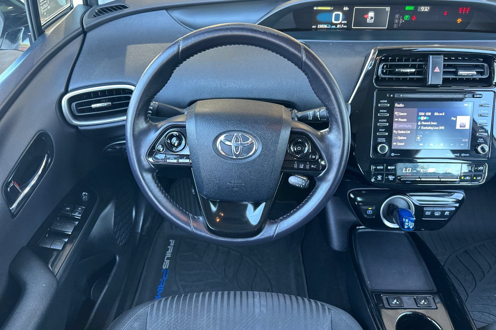 Used 2020 Toyota Prius Prime LE FWD image 13