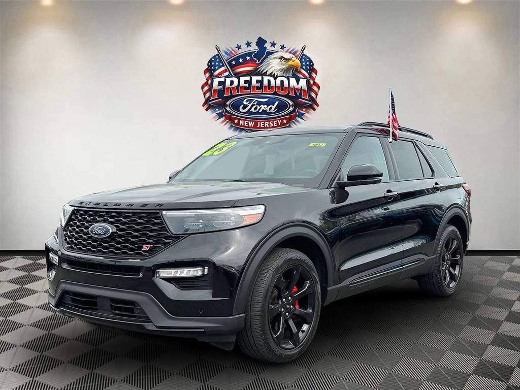 Used 2023 Ford Explorer ST w/ Equipment Group 401A AWD/4WD image 2