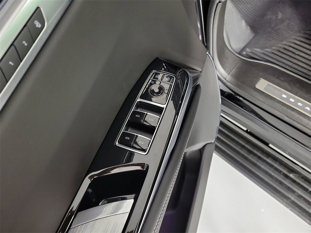 Certified 2026 Cadillac Escalade ESV Sport w/ Touring Package image 21