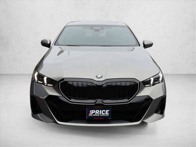 Certified 2026 BMW 530i xDrive AWD/4WD image 3