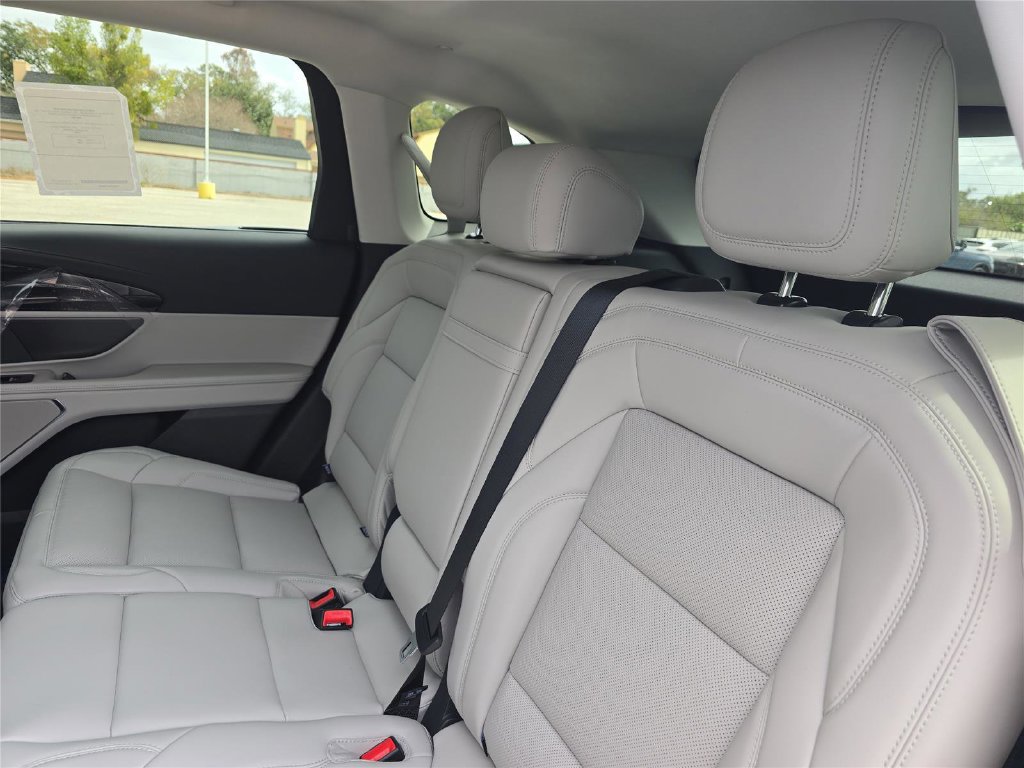 New 2026 Lincoln Nautilus Premier w/ Equipment Group 102A AWD/4WD image 10