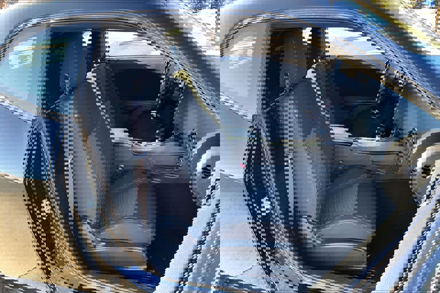 Used 2023 Dodge Challenger SXT image 8