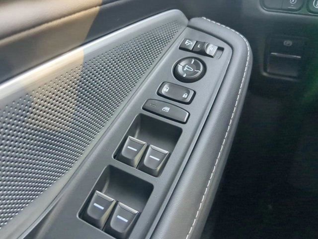 Used 2025 Acura MDX FWD w/ Technology Package image 22