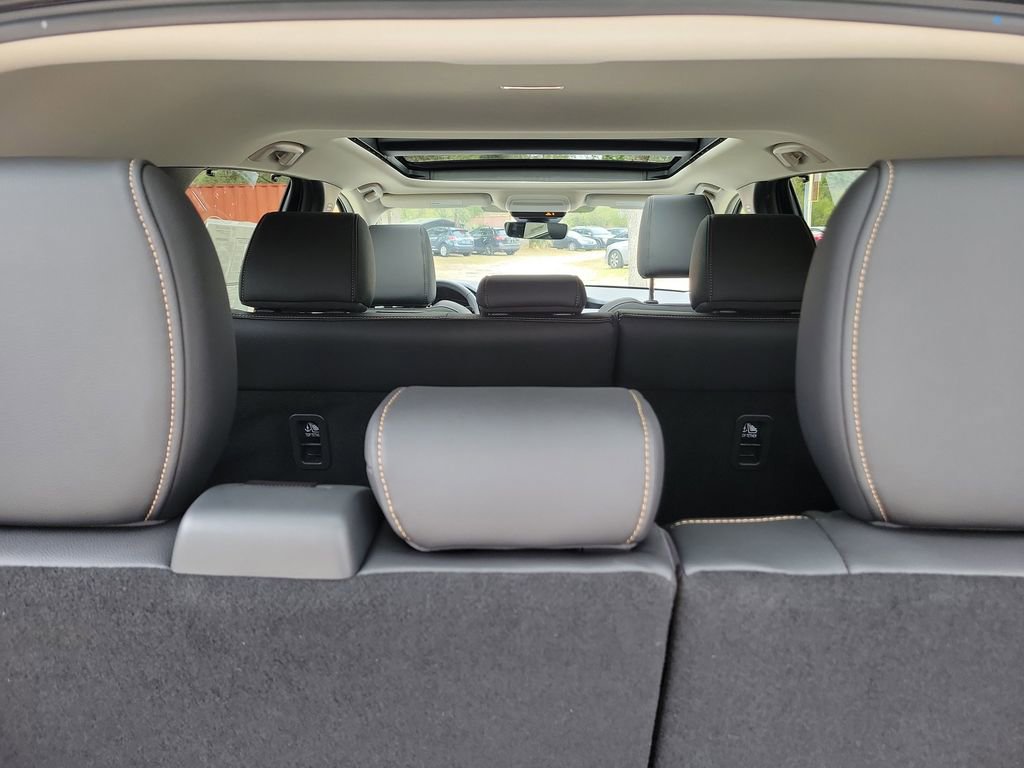 New 2026 MAZDA CX-90 3.3 Turbo w/ Premium Sport Pkg image 9