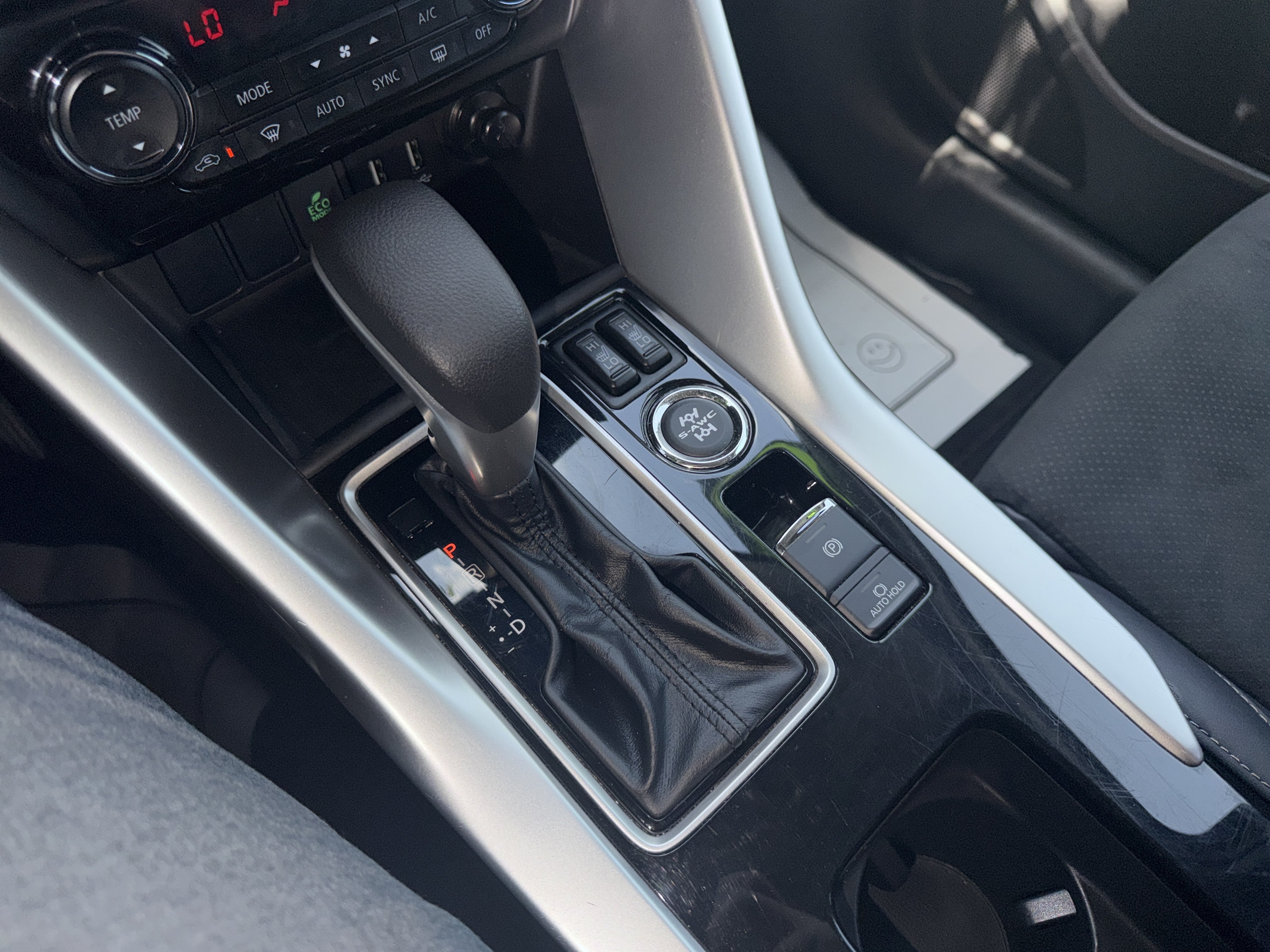 Used 2025 Mitsubishi Eclipse Cross SE AWD/4WD image 23