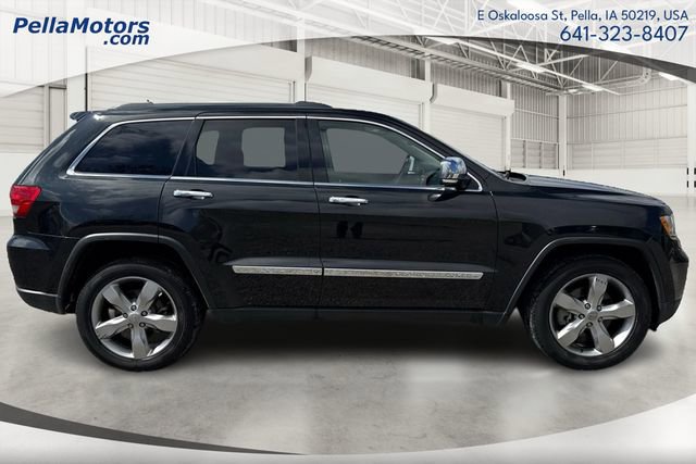 Used 2013 Jeep Grand Cherokee Overland w/ Advance Technology Group image 2