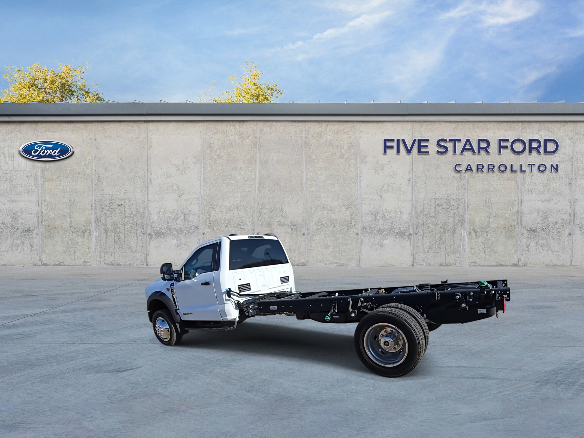 Used 2024 Ford F450 XLT w/ XLT Value Package image 6