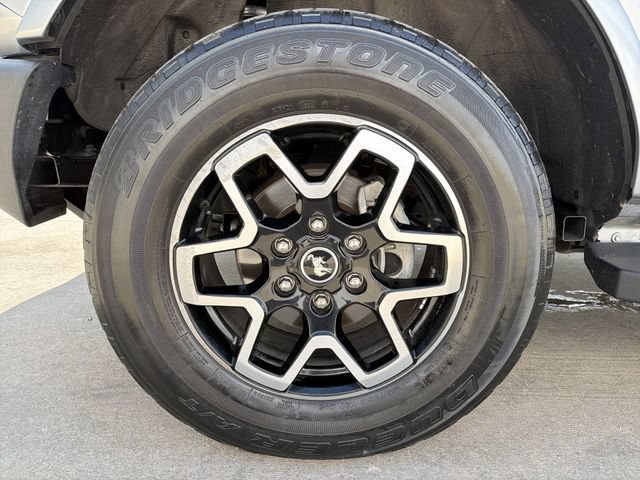 Used 2022 Ford Bronco Outer Banks AWD/4WD image 12