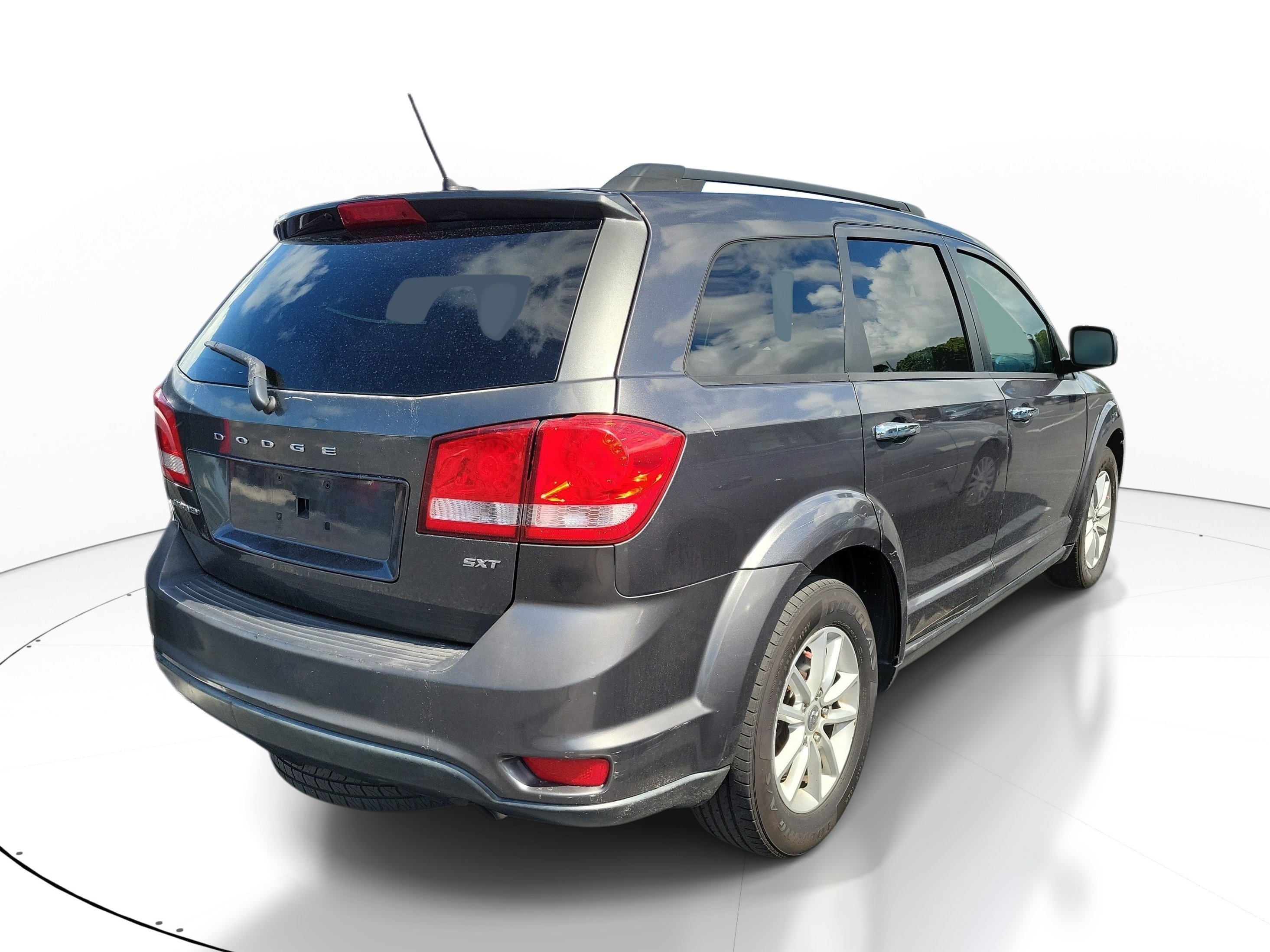 Used 2014 Dodge Journey SXT w/ Flexible Seating Group FWD image 6