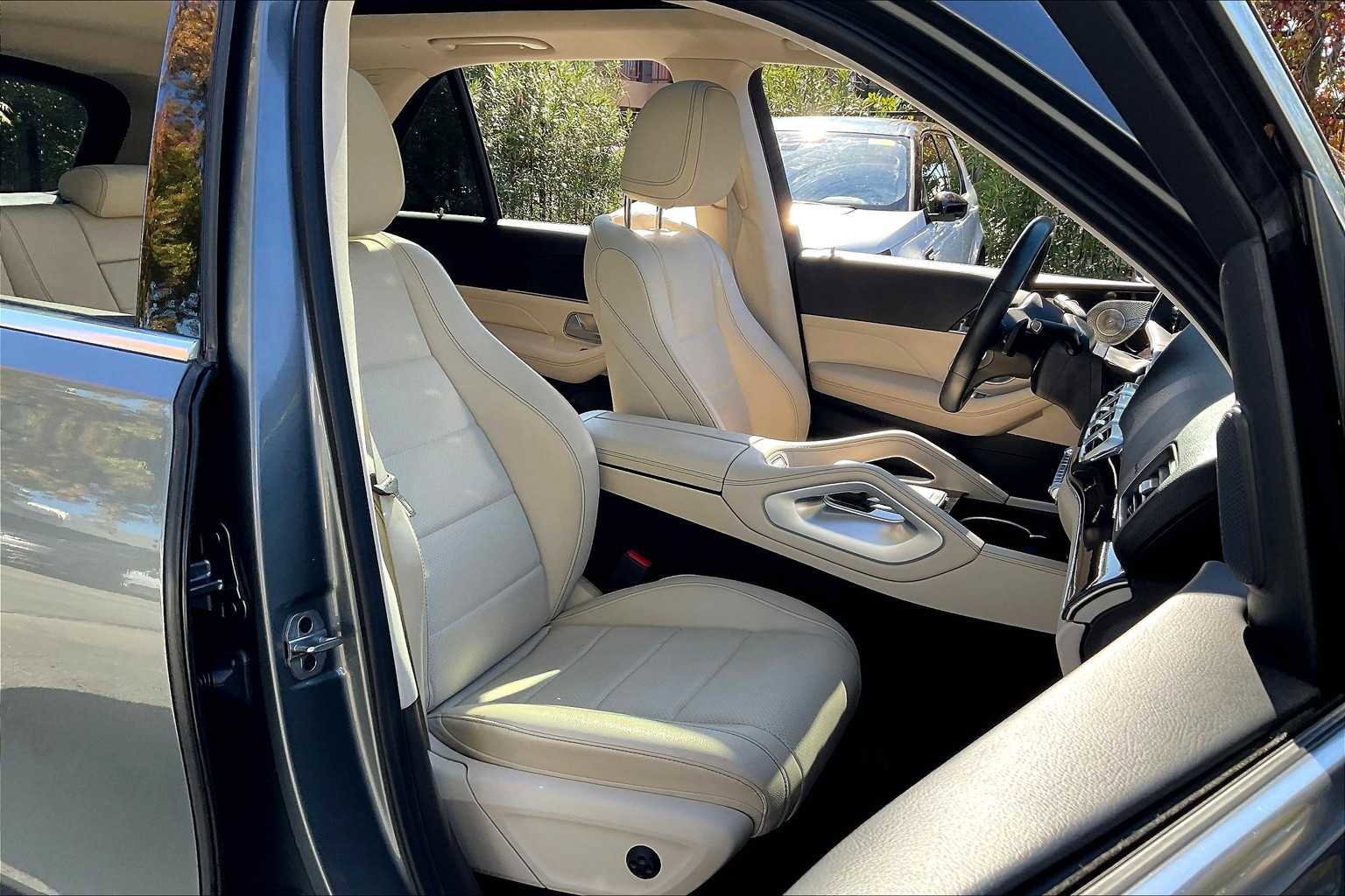 Used 2022 Mercedes-Benz GLE 350 4MATIC image 10