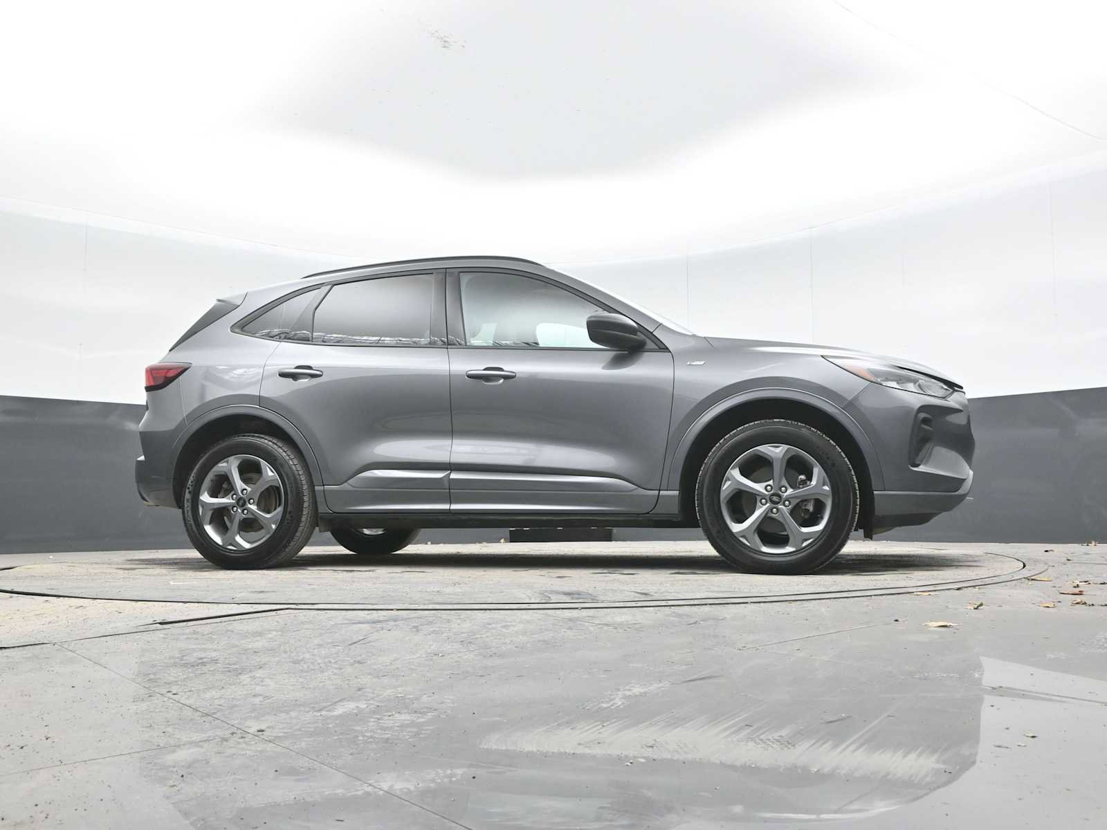 Used 2024 Ford Escape ST-Line AWD/4WD image 45