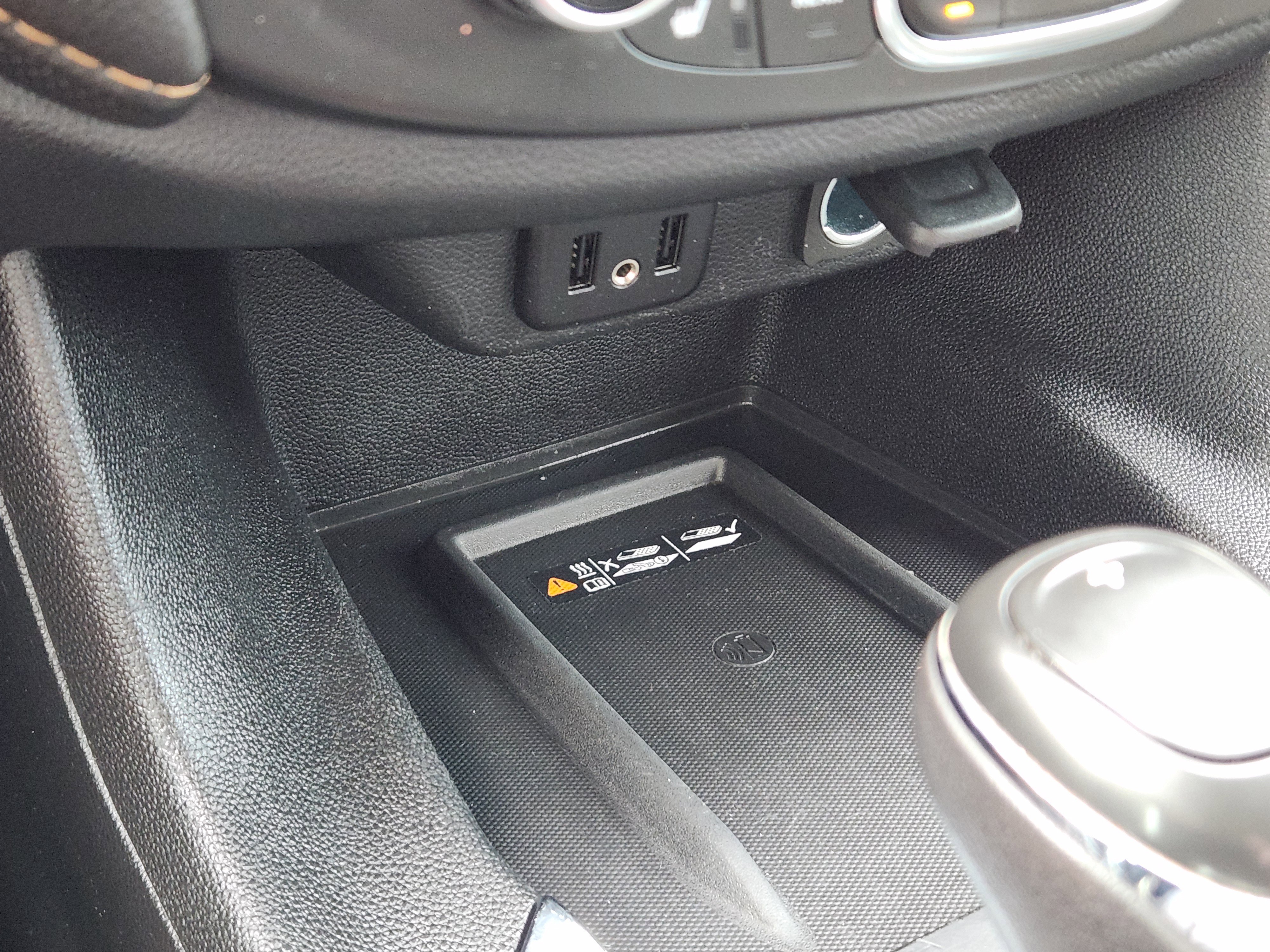 Used 2019 Chevrolet Traverse Premier w/ Driver Confidence II Package image 22