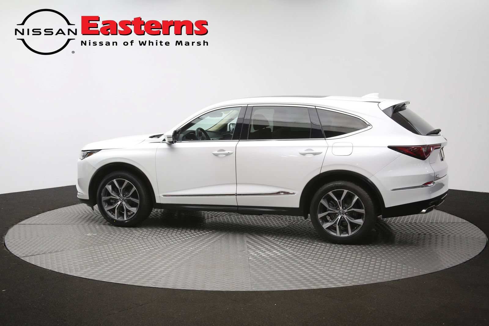 Used 2024 Acura MDX SH-AWD w/ Technology Package image 64