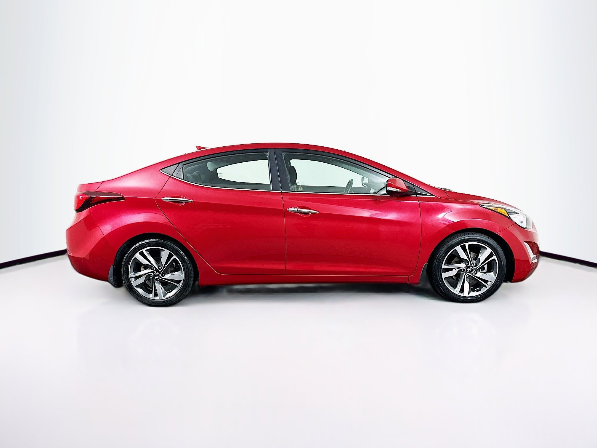 Used 2016 Hyundai Elantra Limited FWD image 10