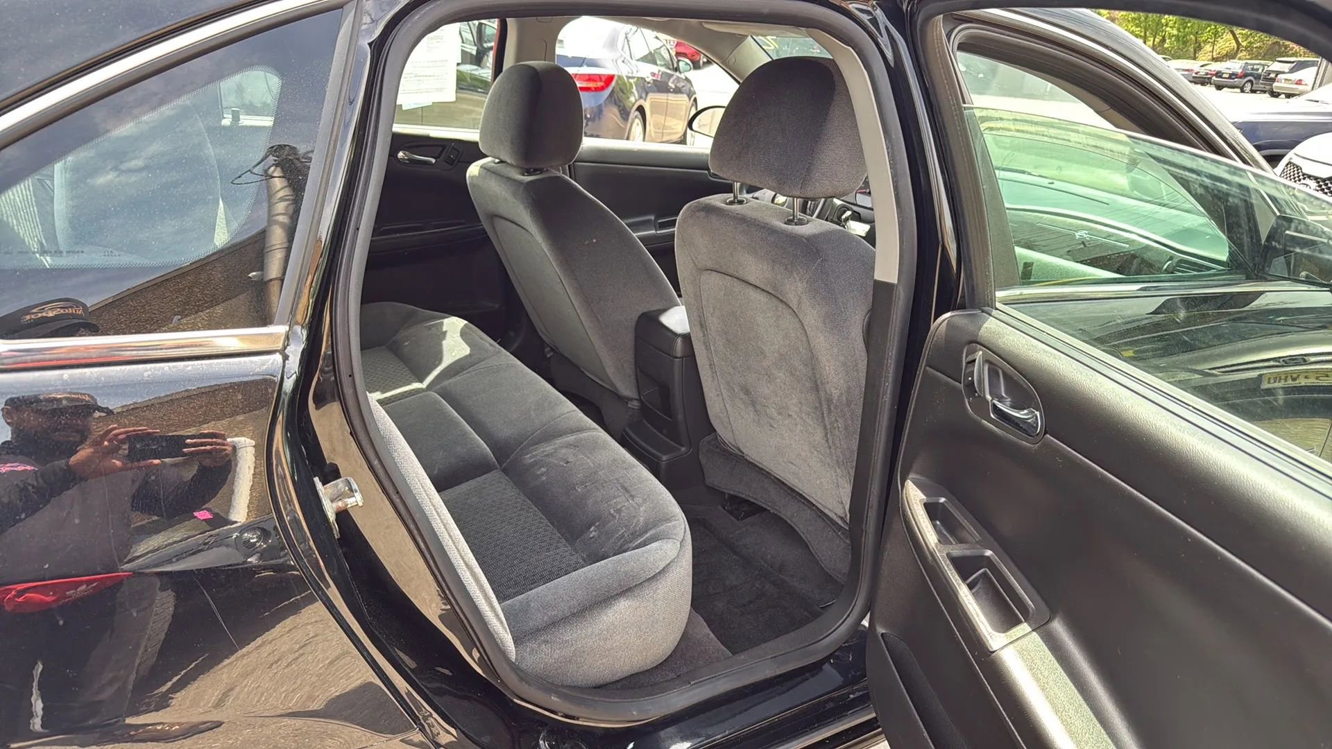 Used 2016 Chevrolet Impala LT image 25