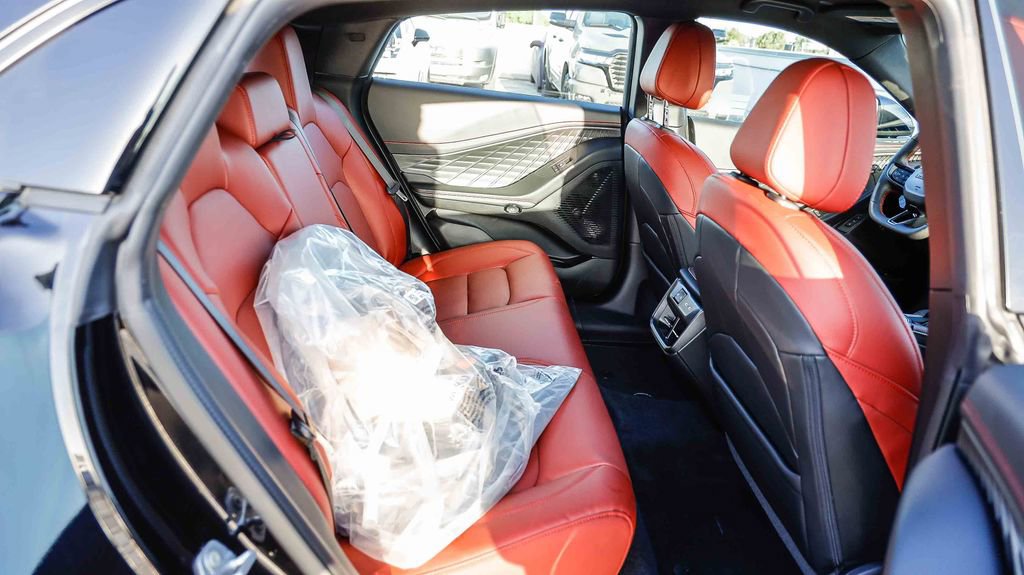 New 2026 Dodge Charger R/T image 18