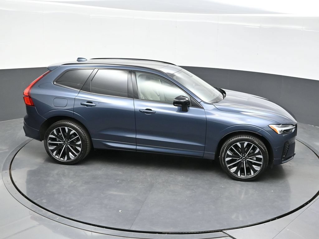 New 2026 Volvo XC60 B5 Ultra w/ Climate Package AWD/4WD image 38