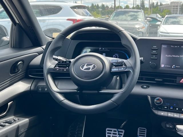 New 2026 Hyundai Elantra SEL Sport Premium w/ Cargo Package FWD image 14