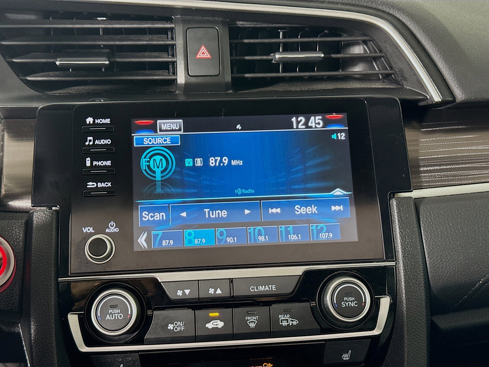 Used 2021 Honda Civic EX image 15