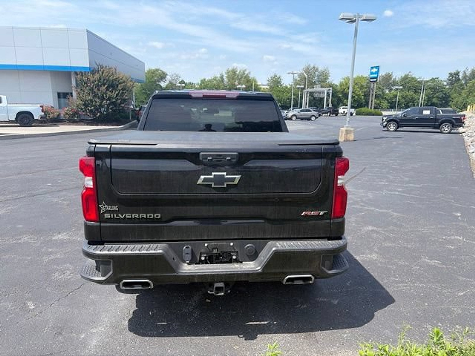 Certified 2023 Chevrolet Silverado 1500 RST w/ Z71 Off-Road Package AWD/4WD image 7