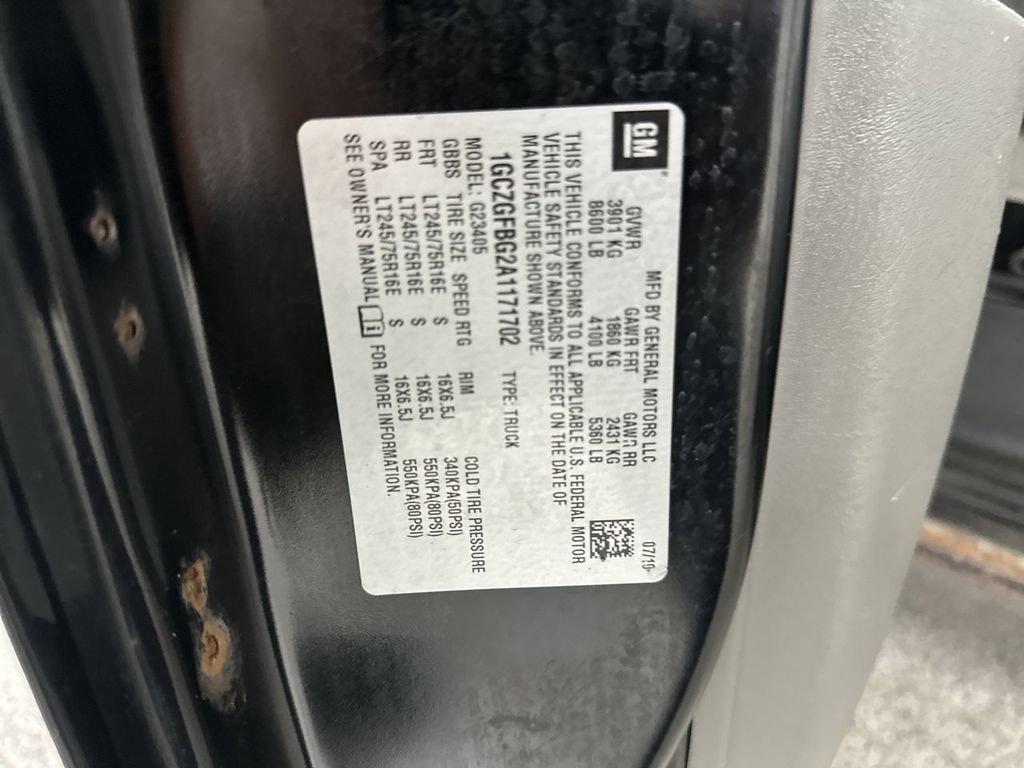 Used 2010 Chevrolet Express 2500 RWD image 14