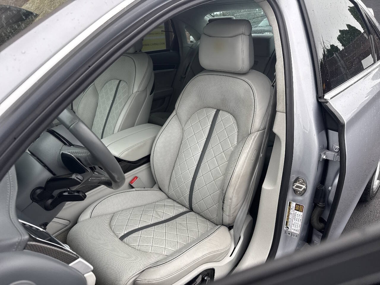 Used 2015 Audi S8 w/ S8 Driver Assistance Package AWD/4WD image 23