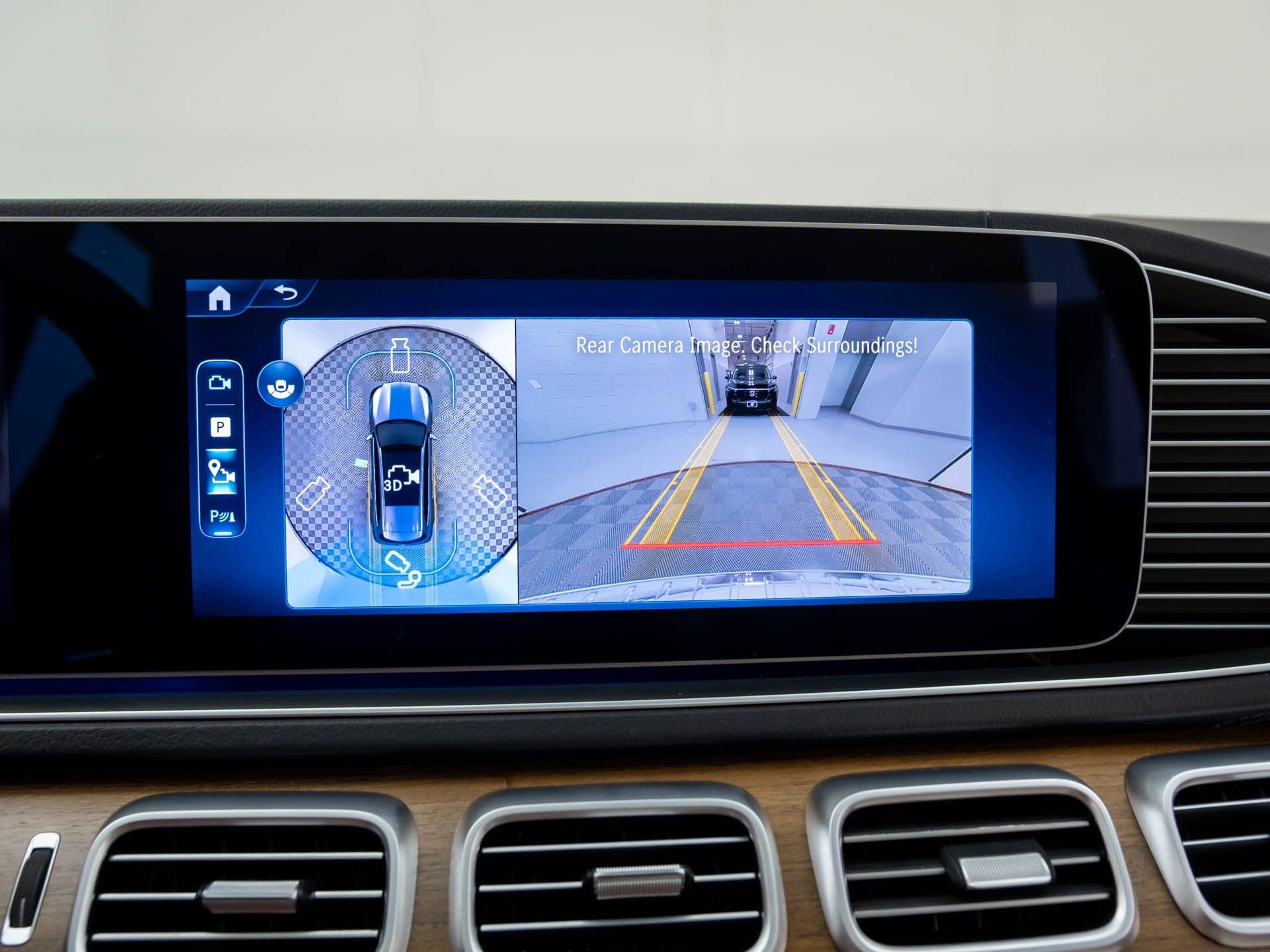 Used 2025 Mercedes-Benz GLS 450 4MATIC image 30