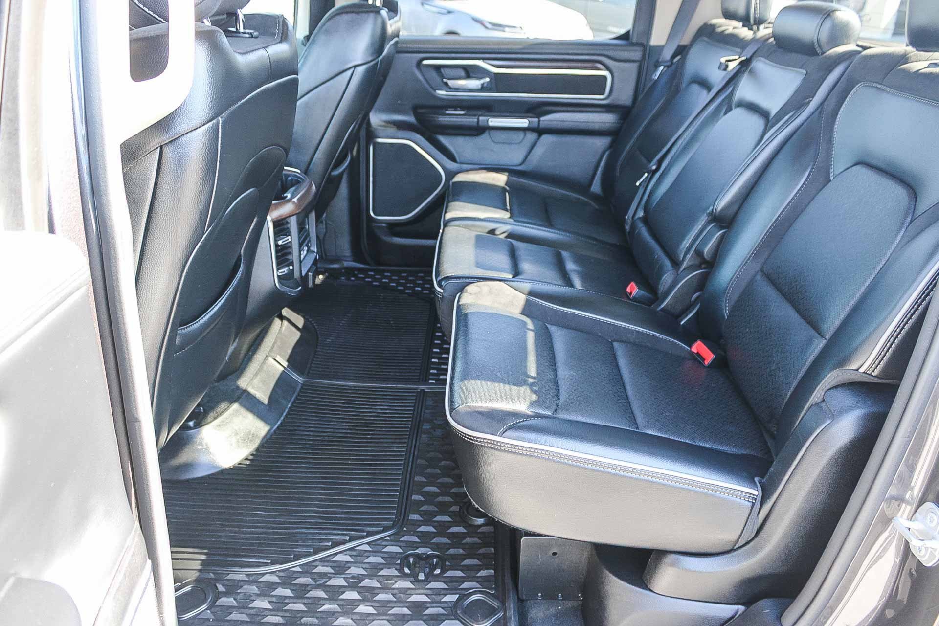 Used 2021 RAM 1500 Laramie RWD image 19