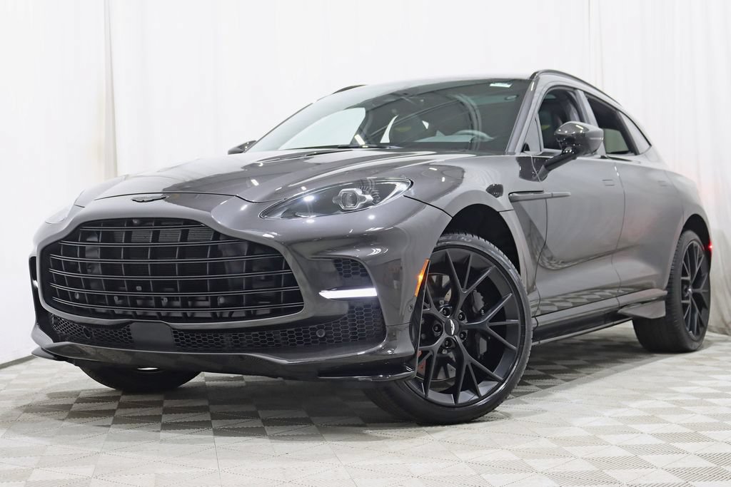 Used 2025 Aston Martin DBX 707 AWD/4WD image 10