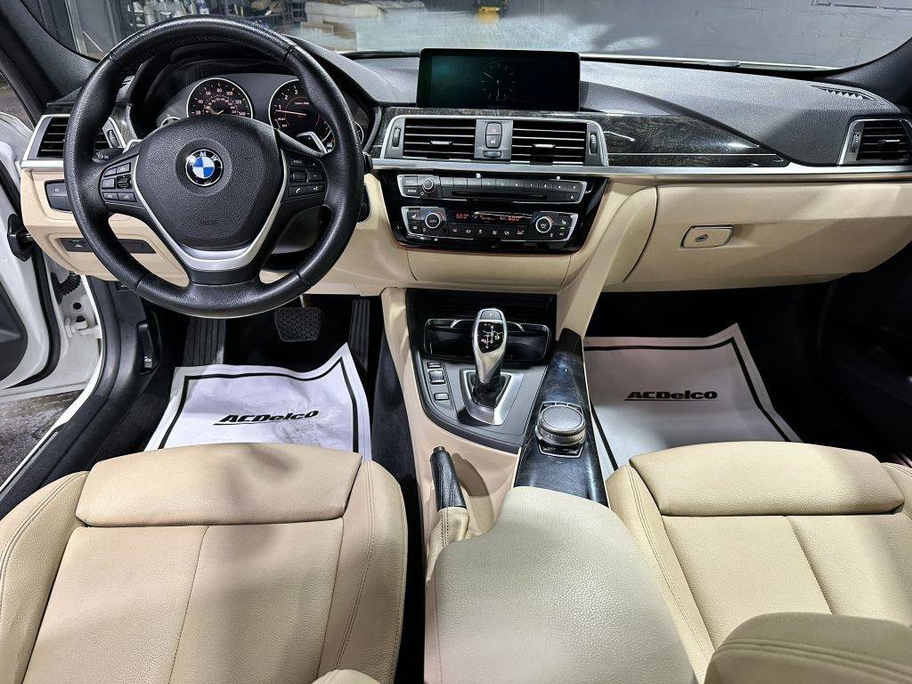 Used 2017 BMW 330i Sedan RWD image 30