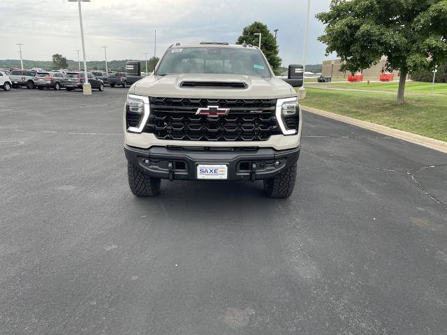 New 2026 Chevrolet Silverado 2500 ZR2 w/ ZR2 Bison Edition AWD/4WD image 6
