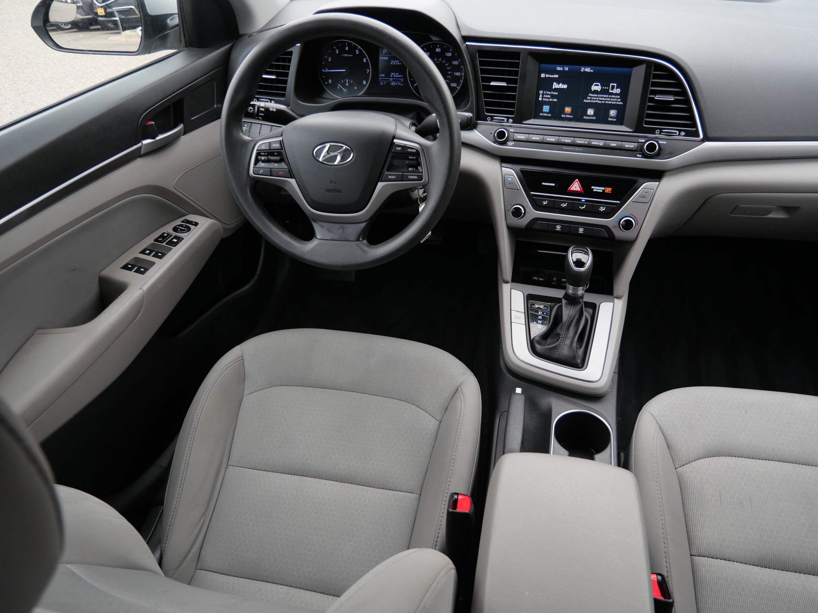 Used 2017 Hyundai Elantra SE FWD image 9