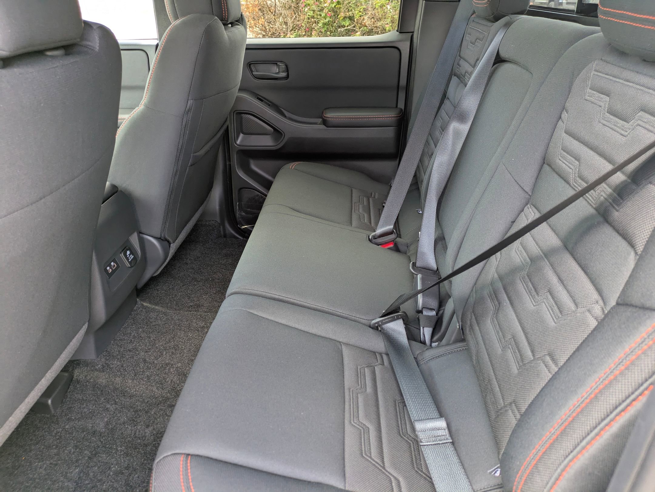 New 2026 Nissan Frontier Pro-X image 12